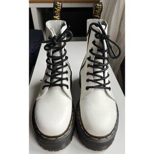 DR. MARTENS Jadon 8-Eye Boot - White Polished Smooth Leather